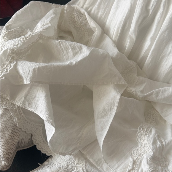 ZARA White Embroidered Maxi Skirt. made in India. - Picture 9 of 12